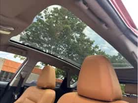 Toyota Auris (2015) thumbnail 11