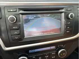 Toyota Auris (2015) thumbnail 20
