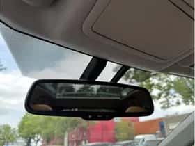 Toyota Auris (2015) thumbnail 25