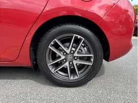 Toyota Auris (2015) thumbnail 29