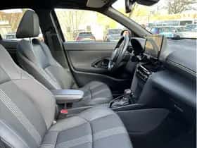 Toyota Yaris Cross (2022) thumbnail 17