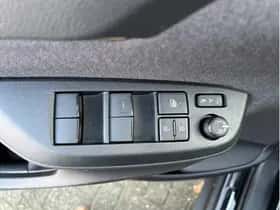 Toyota Yaris Cross (2022) thumbnail 20