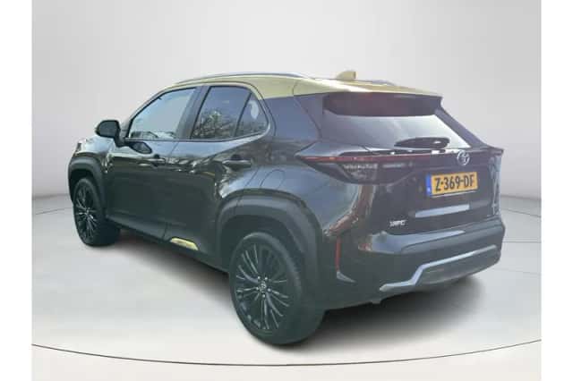 Toyota Yaris Cross (2022) thumbnail 3
