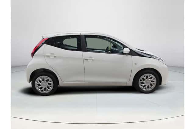 Toyota Aygo (2020) thumbnail 6