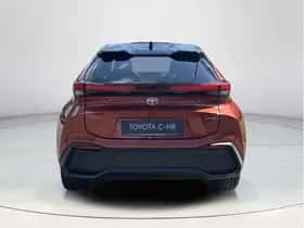 Toyota C-HR (2025) thumbnail 4