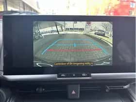 Toyota C-HR (2025) thumbnail 32