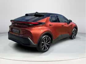 Toyota C-HR (2025) thumbnail 5