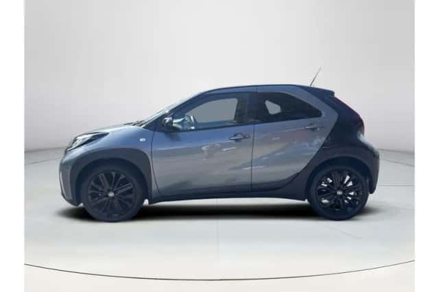 Toyota Aygo X (2024) thumbnail 2