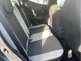 Toyota Aygo (2017) thumbnail 15