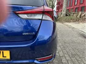 Toyota Auris (2017) thumbnail 11
