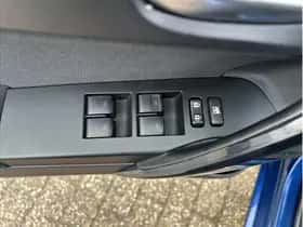 Toyota Auris (2017) thumbnail 19