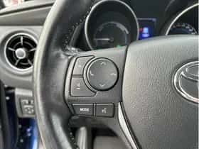Toyota Auris (2017) thumbnail 21