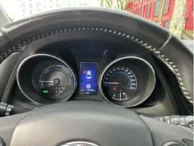 Toyota Auris (2017) thumbnail 24