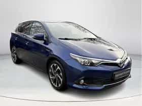 Toyota Auris (2017) thumbnail 7