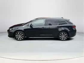 Toyota Corolla (2022) thumbnail 2