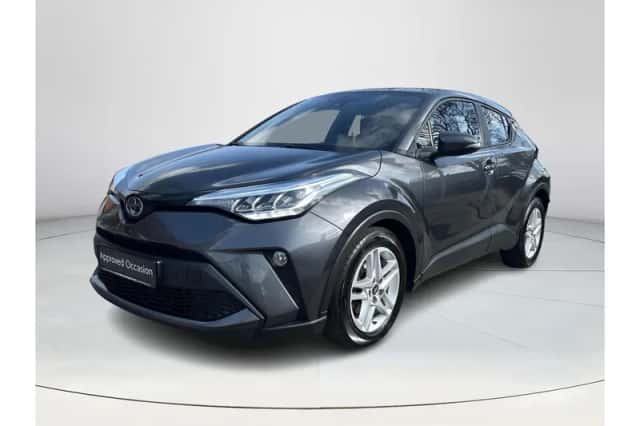 Toyota C-HR (2023) thumbnail 1