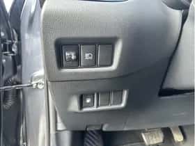 Toyota C-HR (2023) thumbnail 20