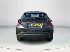 Toyota C-HR (2023) thumbnail 4
