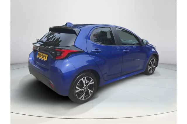 Toyota Yaris (2024) thumbnail 5