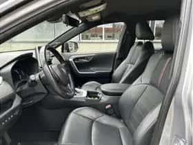 Toyota RAV4 (2022) thumbnail 12