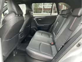 Toyota RAV4 (2022) thumbnail 13