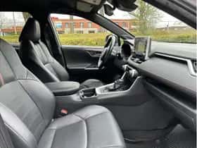 Toyota RAV4 (2022) thumbnail 18