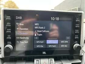 Toyota RAV4 (2022) thumbnail 31