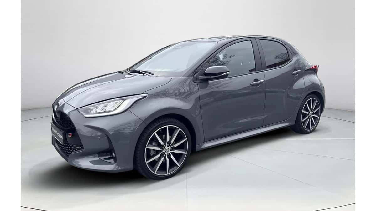 Toyota Yaris (2025) — foto 1