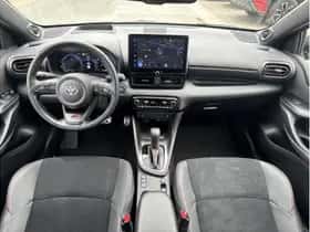 Toyota Yaris (2025) thumbnail 12