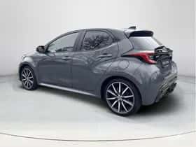Toyota Yaris (2025) thumbnail 3