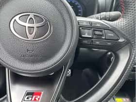 Toyota Yaris (2025) thumbnail 22