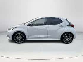 Toyota Yaris (2024) thumbnail 2