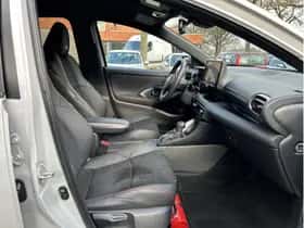 Toyota Yaris (2024) thumbnail 16