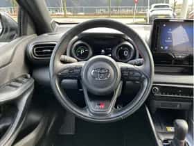 Toyota Yaris (2024) thumbnail 18
