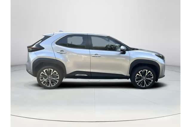Toyota Yaris Cross (2023) thumbnail 5