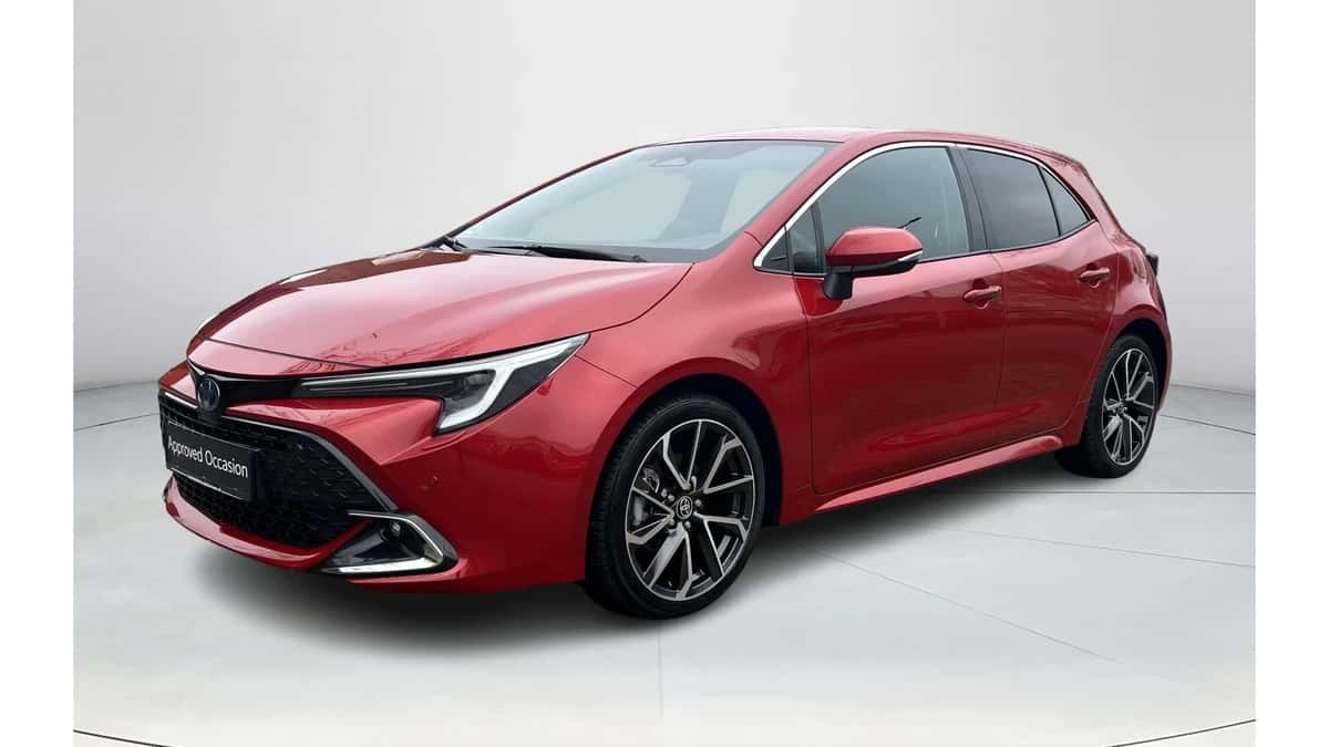 Toyota Corolla (2024) — foto 1