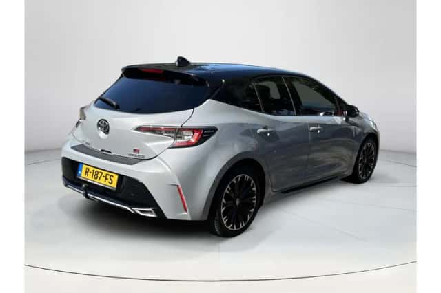 Toyota Corolla (2021) thumbnail 5