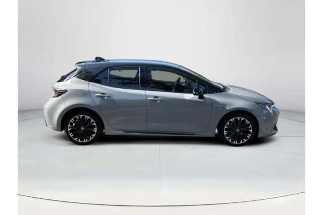 Toyota Corolla (2021) thumbnail 6