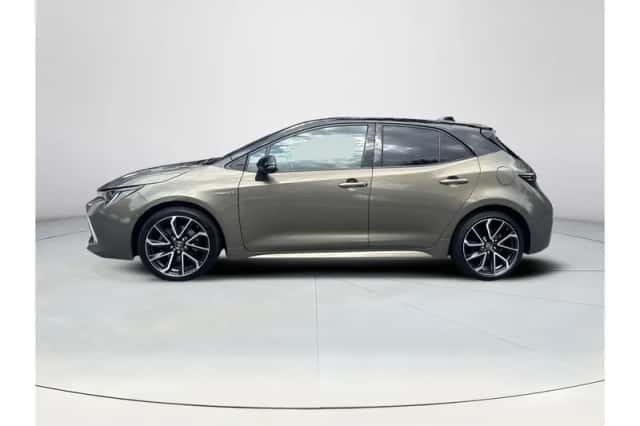 Toyota Corolla (2020) thumbnail 2