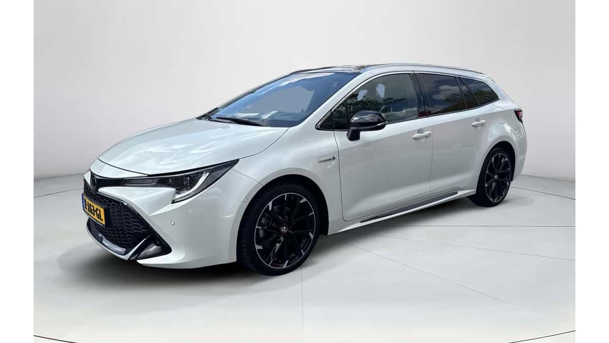 Toyota Corolla (2020) — foto 1