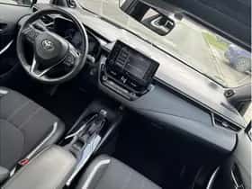 Toyota Corolla (2020) thumbnail 9
