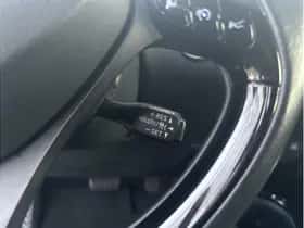 Toyota C-HR (2022) thumbnail 20