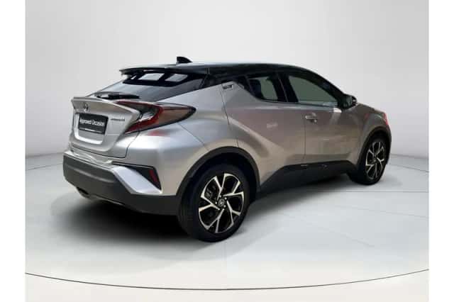 Toyota C-HR (2017) thumbnail 5