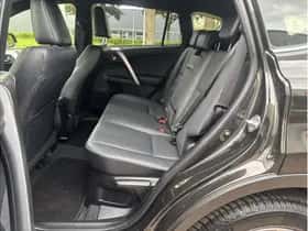 Toyota RAV4 (2018) thumbnail 11