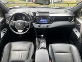 Toyota RAV4 (2018) thumbnail 13
