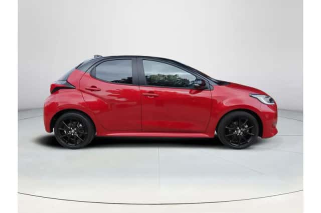 Toyota Yaris (2023) thumbnail 6
