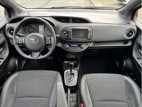 Toyota Yaris (2017) thumbnail 14