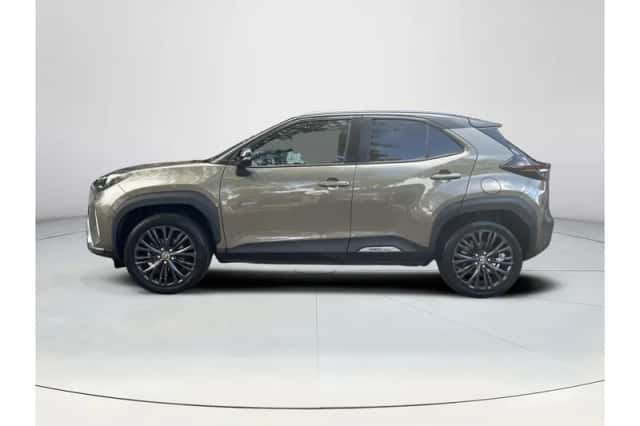 Toyota Yaris Cross (2021) thumbnail 2