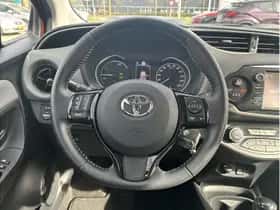 Toyota Yaris (2020) thumbnail 18