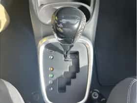 Toyota Yaris (2020) thumbnail 30